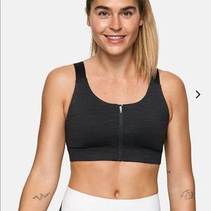 Outdoor Voices Zip Bra (night)